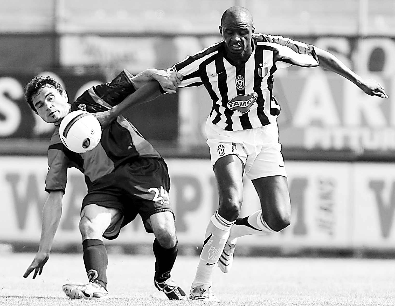 从裁判学角 从裁判学角