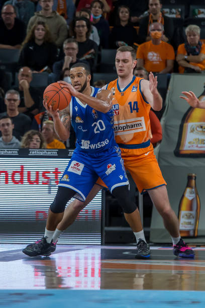 刘圣书的后 刘圣书的后