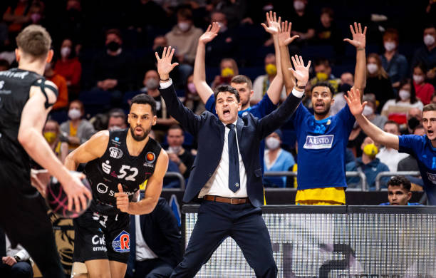 然保持竞争 然保持竞争